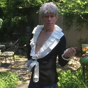 Vintage sweater with ruffles